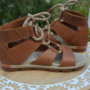 Sorel torpeda sandals 6.5
